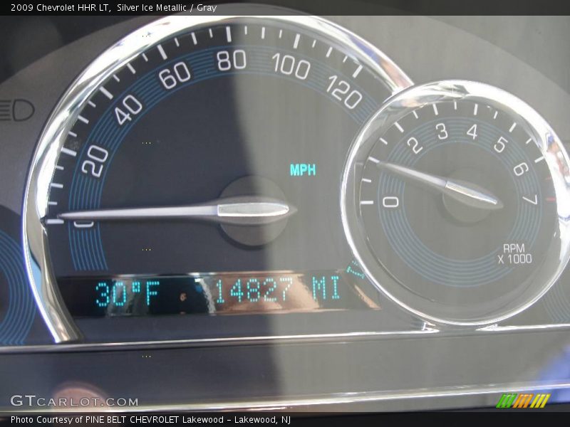 Silver Ice Metallic / Gray 2009 Chevrolet HHR LT