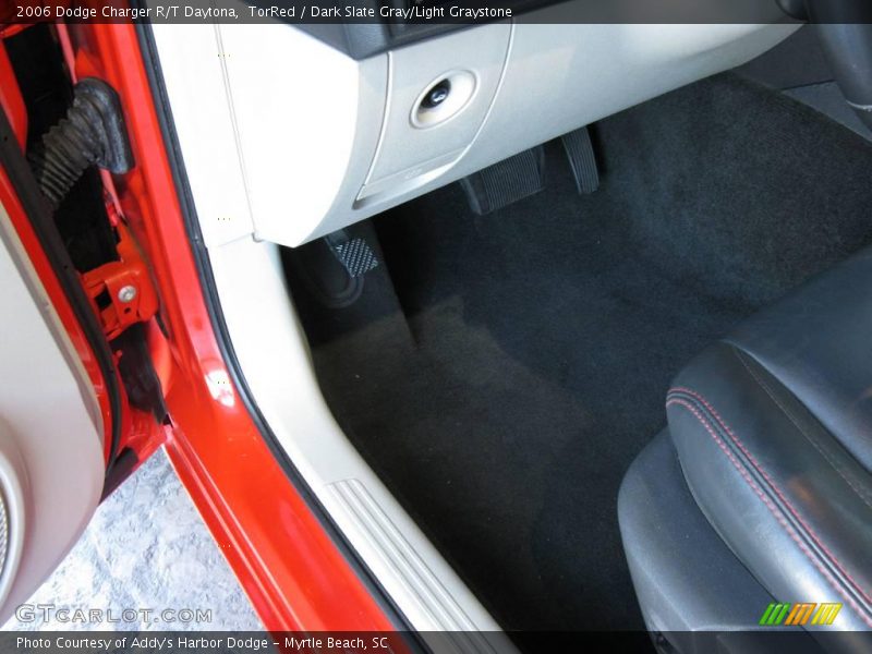TorRed / Dark Slate Gray/Light Graystone 2006 Dodge Charger R/T Daytona