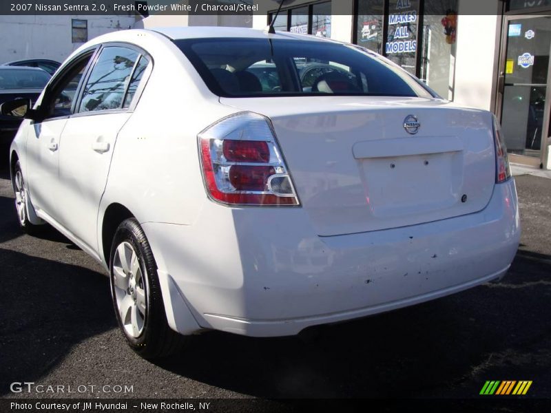 Fresh Powder White / Charcoal/Steel 2007 Nissan Sentra 2.0