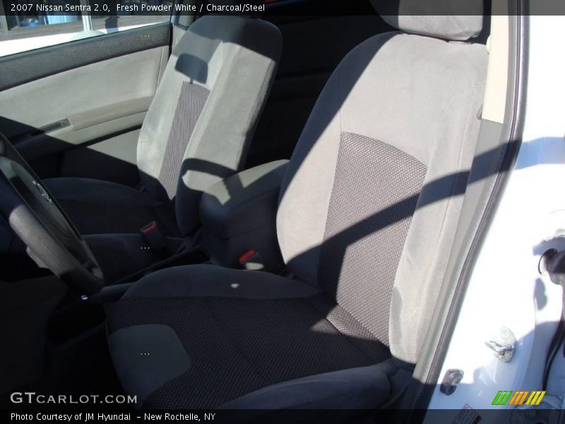Fresh Powder White / Charcoal/Steel 2007 Nissan Sentra 2.0