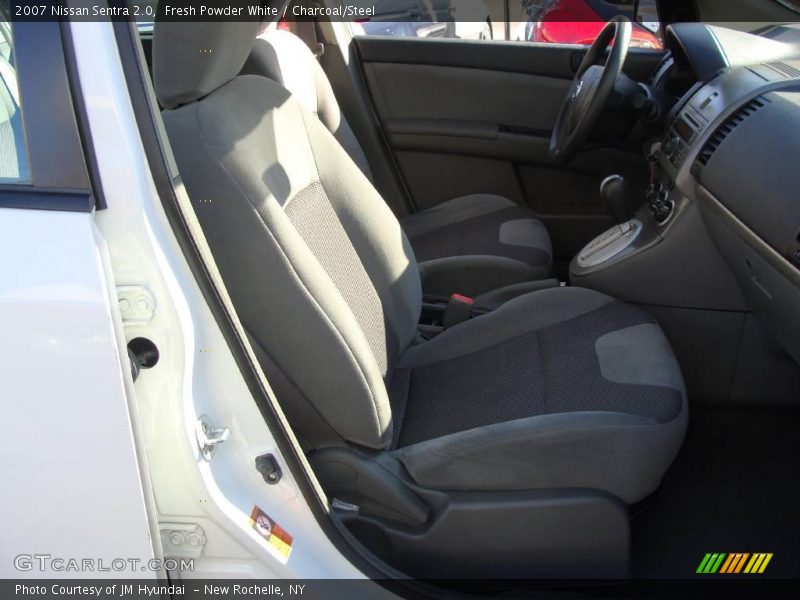 Fresh Powder White / Charcoal/Steel 2007 Nissan Sentra 2.0