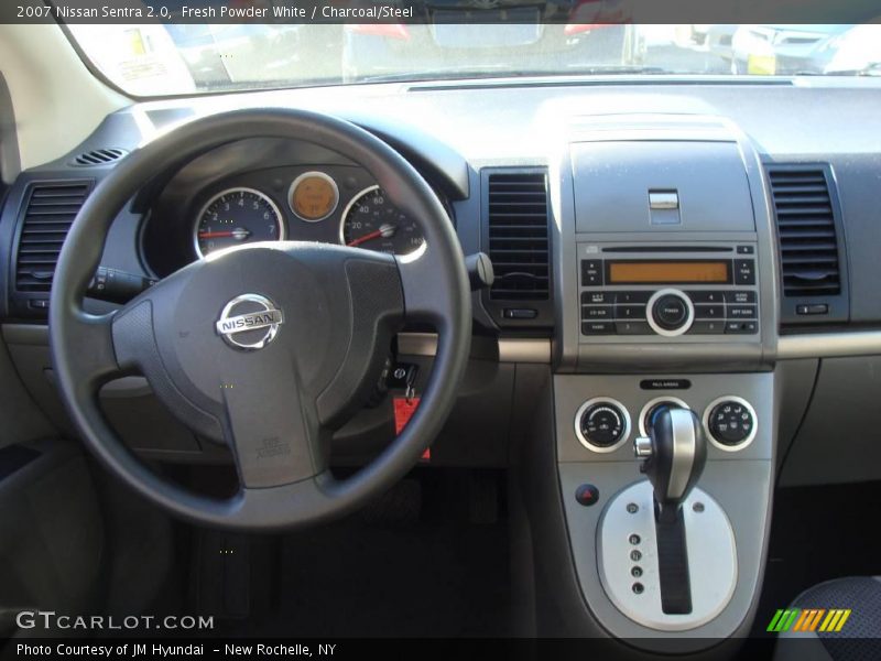 Fresh Powder White / Charcoal/Steel 2007 Nissan Sentra 2.0
