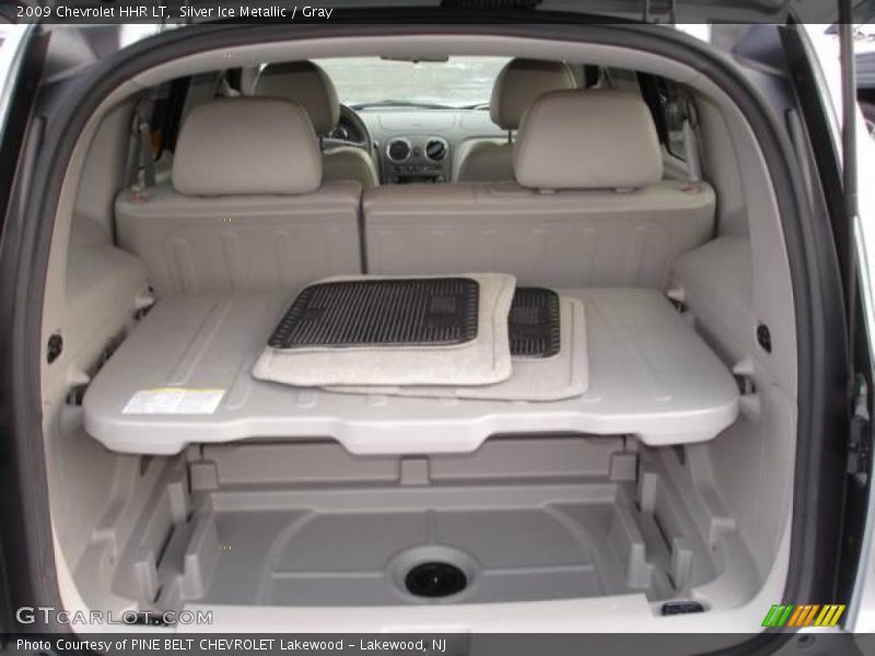 Silver Ice Metallic / Gray 2009 Chevrolet HHR LT