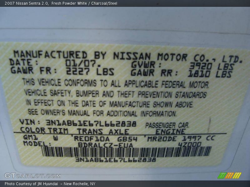 Fresh Powder White / Charcoal/Steel 2007 Nissan Sentra 2.0