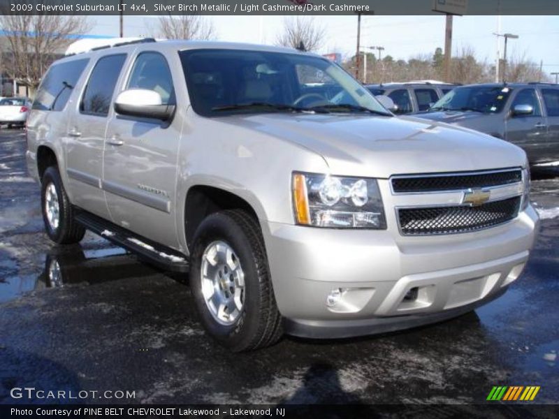 Silver Birch Metallic / Light Cashmere/Dark Cashmere 2009 Chevrolet Suburban LT 4x4