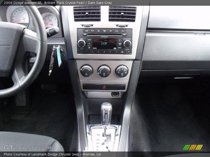 Brilliant Black Crystal Pearl / Dark Slate Gray 2009 Dodge Avenger SE