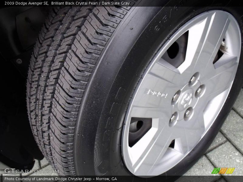 Brilliant Black Crystal Pearl / Dark Slate Gray 2009 Dodge Avenger SE