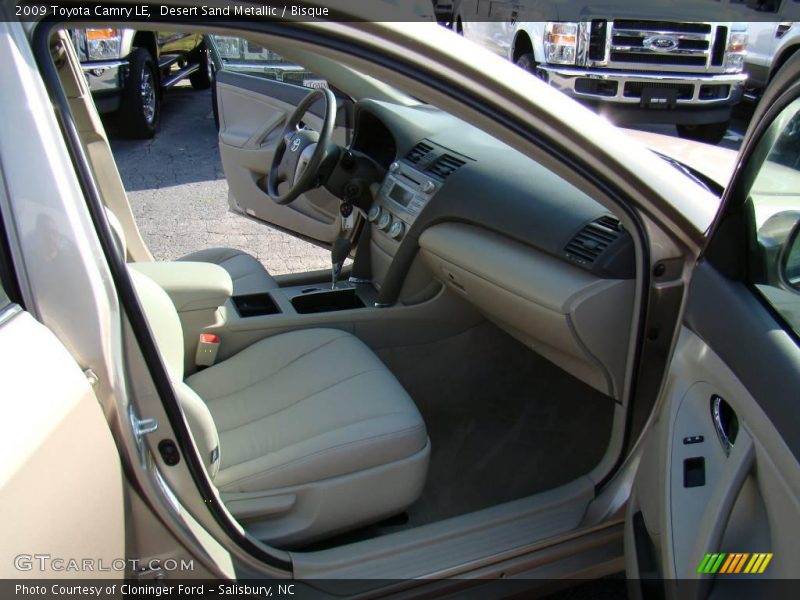Desert Sand Metallic / Bisque 2009 Toyota Camry LE