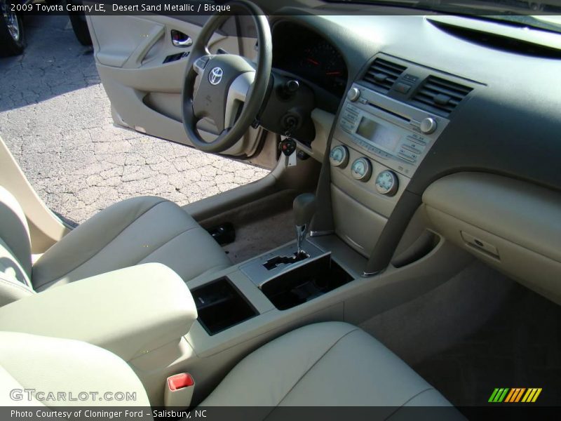 Desert Sand Metallic / Bisque 2009 Toyota Camry LE
