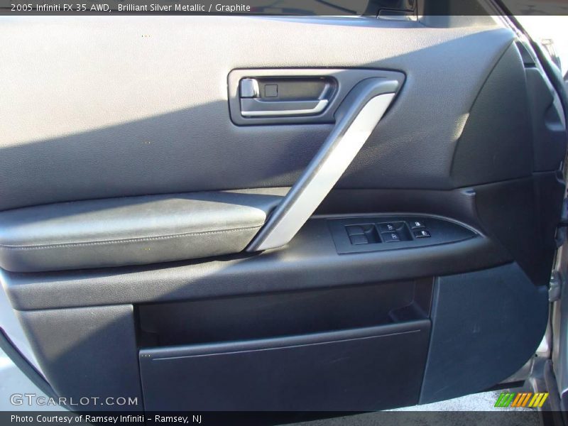 Brilliant Silver Metallic / Graphite 2005 Infiniti FX 35 AWD