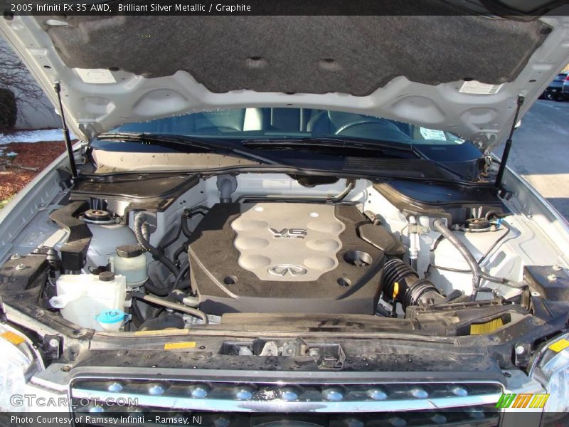 Brilliant Silver Metallic / Graphite 2005 Infiniti FX 35 AWD