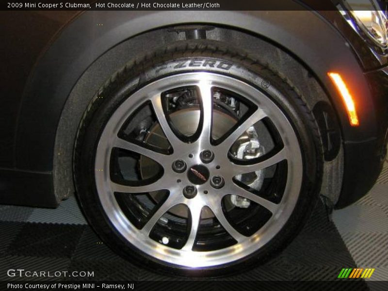 Hot Chocolate / Hot Chocolate Leather/Cloth 2009 Mini Cooper S Clubman