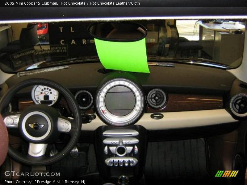 Hot Chocolate / Hot Chocolate Leather/Cloth 2009 Mini Cooper S Clubman