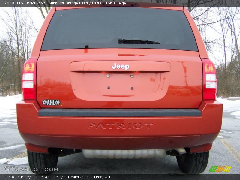 Sunburst Orange Pearl / Pastel Pebble Beige 2008 Jeep Patriot Sport