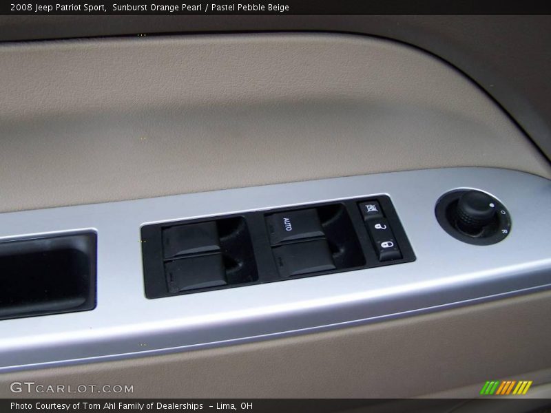 Sunburst Orange Pearl / Pastel Pebble Beige 2008 Jeep Patriot Sport