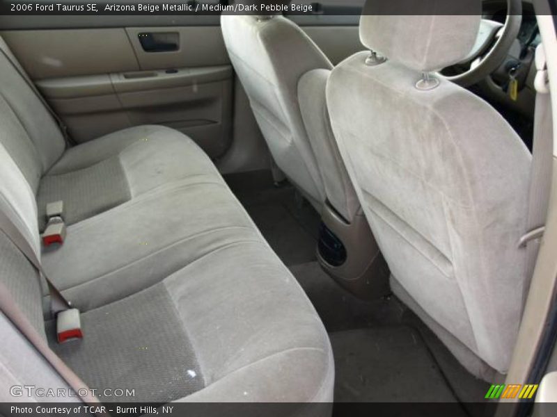 Arizona Beige Metallic / Medium/Dark Pebble Beige 2006 Ford Taurus SE