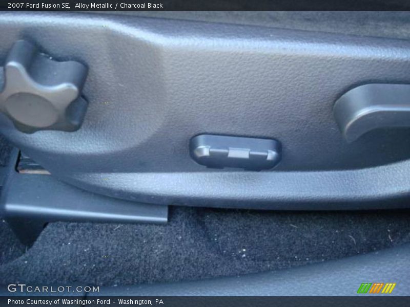 Alloy Metallic / Charcoal Black 2007 Ford Fusion SE