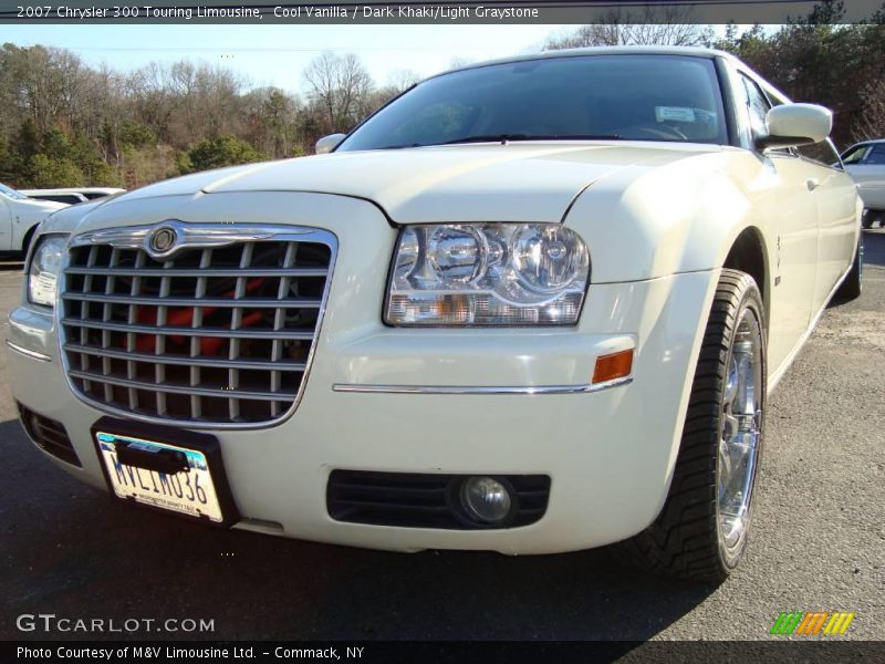 Cool Vanilla / Dark Khaki/Light Graystone 2007 Chrysler 300 Touring Limousine