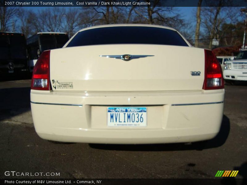 Cool Vanilla / Dark Khaki/Light Graystone 2007 Chrysler 300 Touring Limousine