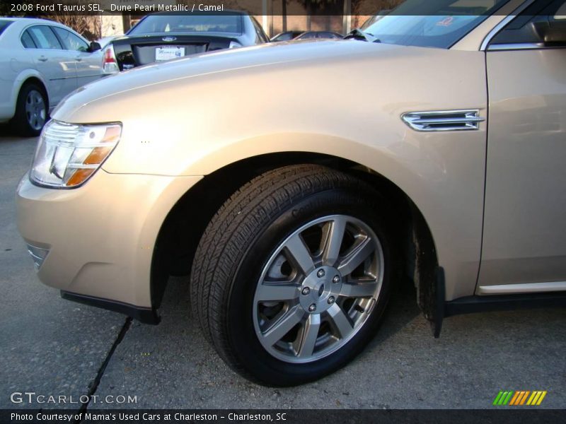 Dune Pearl Metallic / Camel 2008 Ford Taurus SEL
