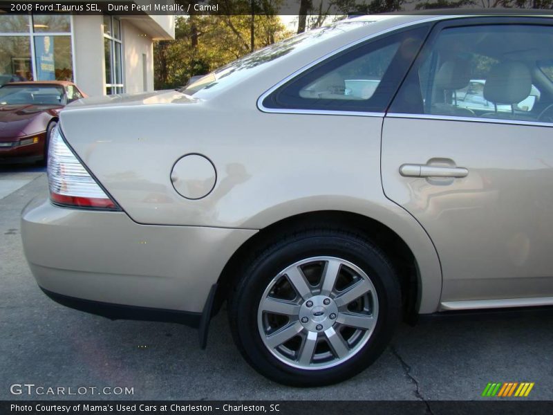 Dune Pearl Metallic / Camel 2008 Ford Taurus SEL