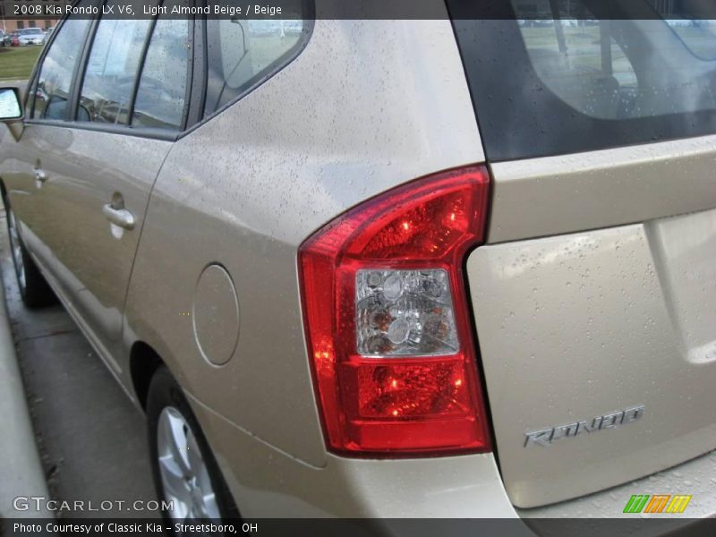 Light Almond Beige / Beige 2008 Kia Rondo LX V6