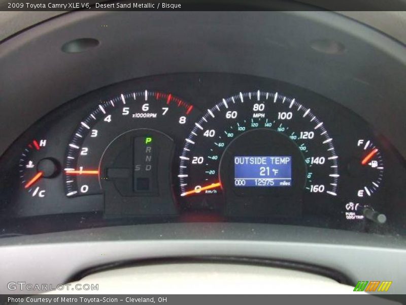 Desert Sand Metallic / Bisque 2009 Toyota Camry XLE V6