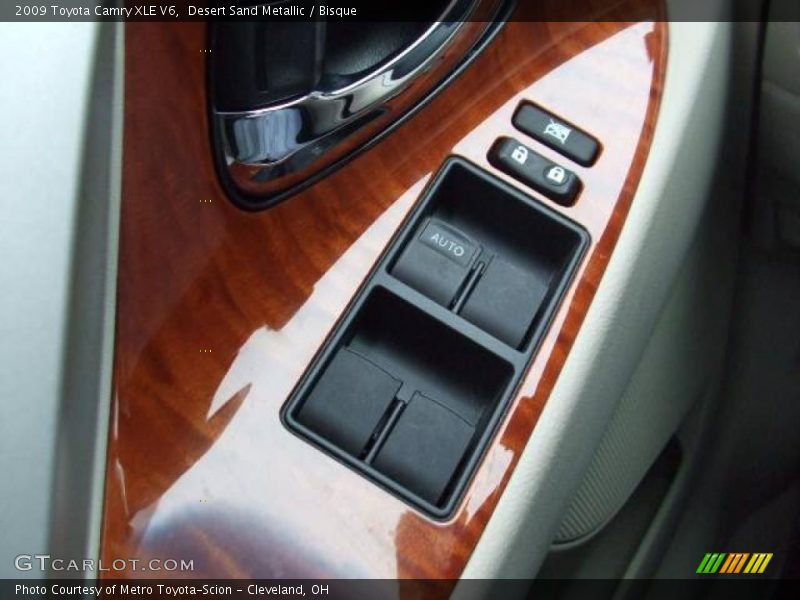 Desert Sand Metallic / Bisque 2009 Toyota Camry XLE V6