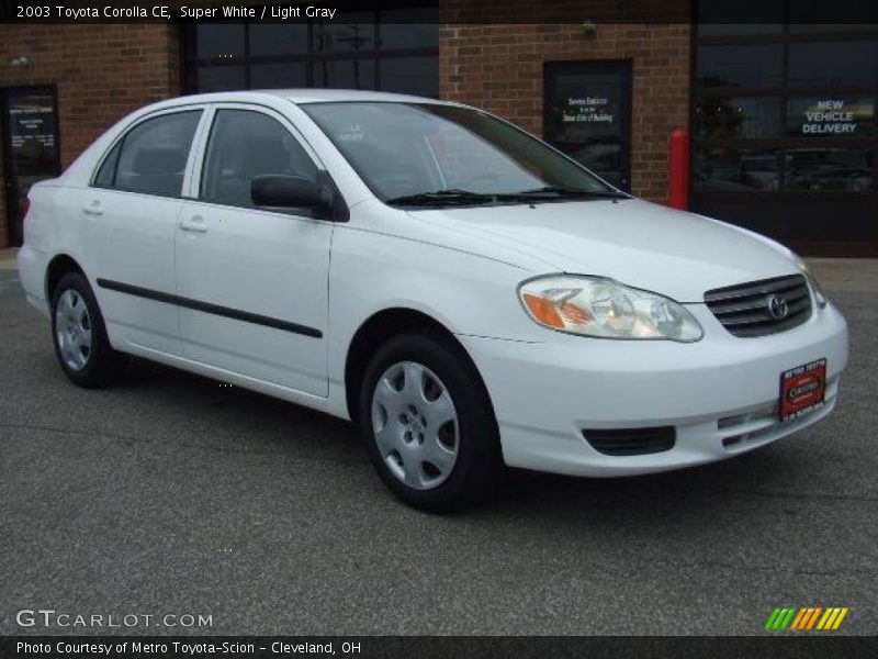 Super White / Light Gray 2003 Toyota Corolla CE