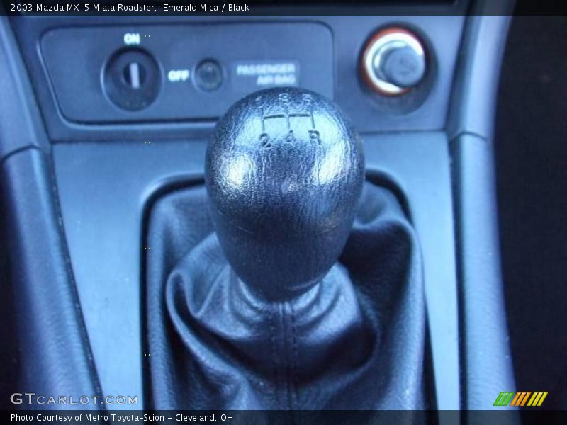 Emerald Mica / Black 2003 Mazda MX-5 Miata Roadster