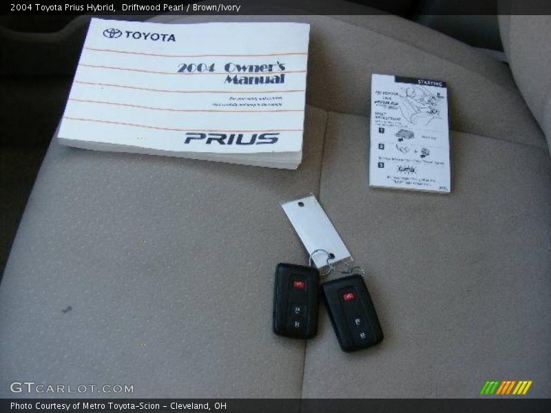 Driftwood Pearl / Brown/Ivory 2004 Toyota Prius Hybrid