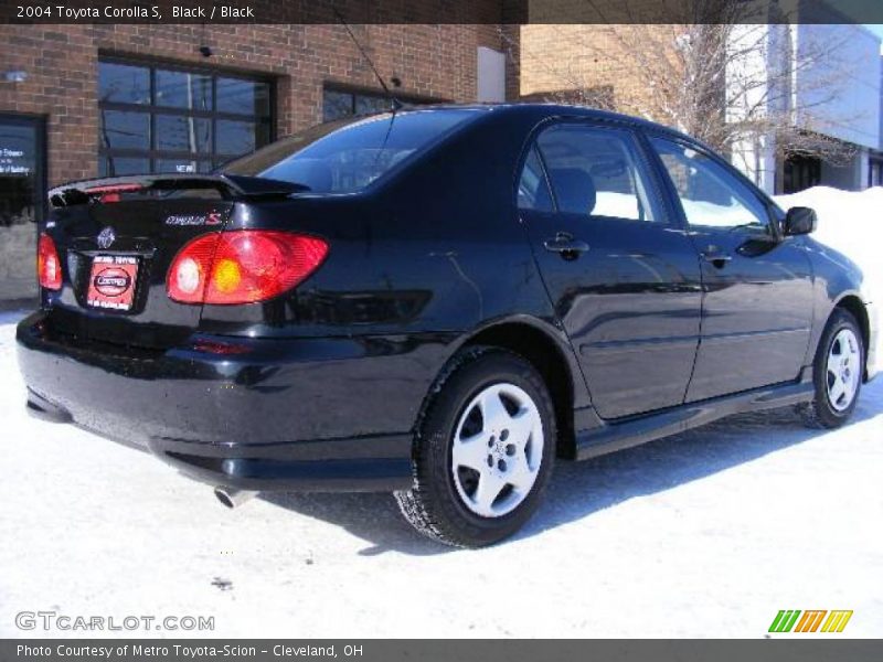 Black / Black 2004 Toyota Corolla S
