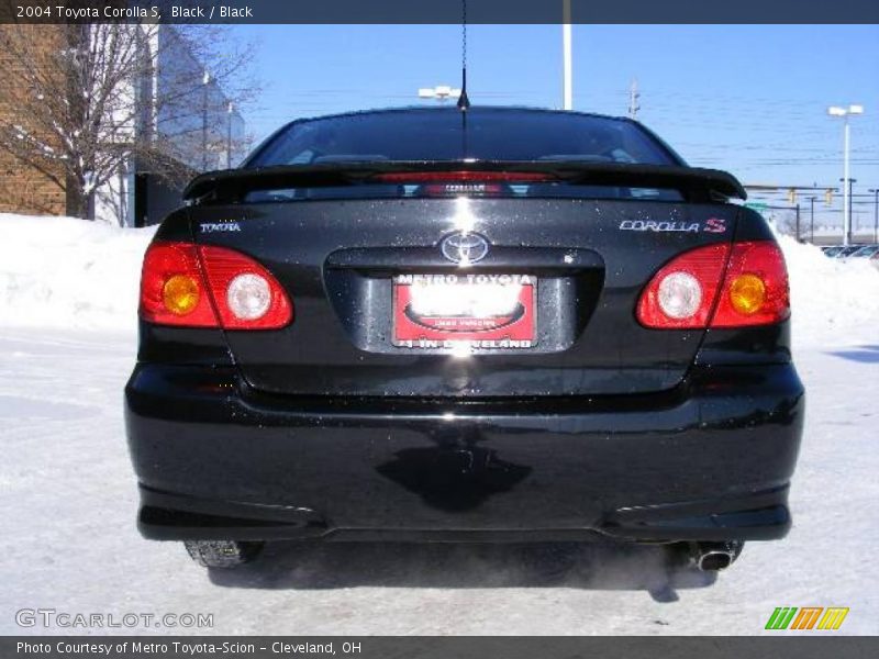 Black / Black 2004 Toyota Corolla S