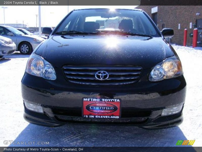 Black / Black 2004 Toyota Corolla S