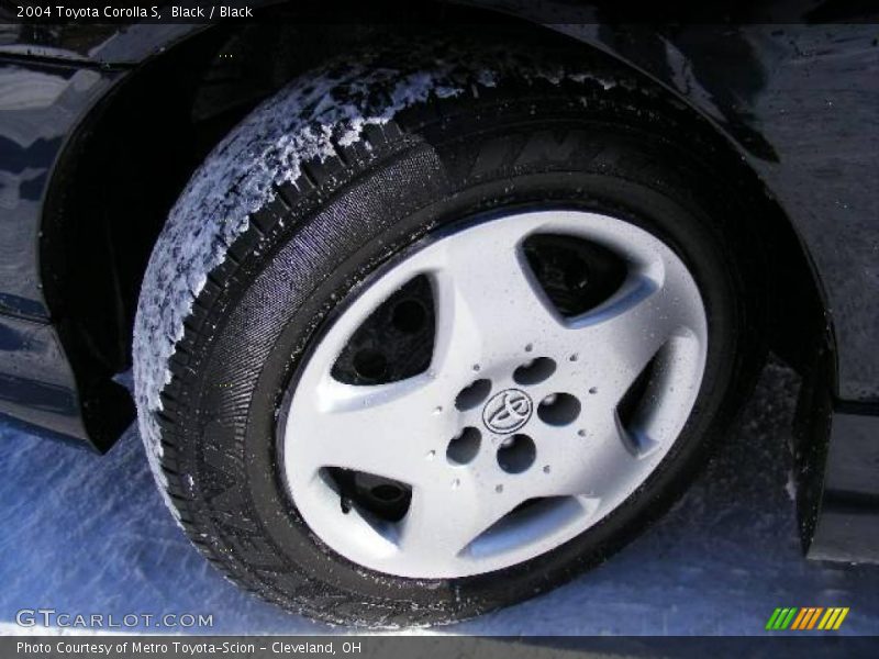 Black / Black 2004 Toyota Corolla S