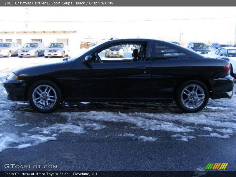 Black / Graphite Gray 2005 Chevrolet Cavalier LS Sport Coupe