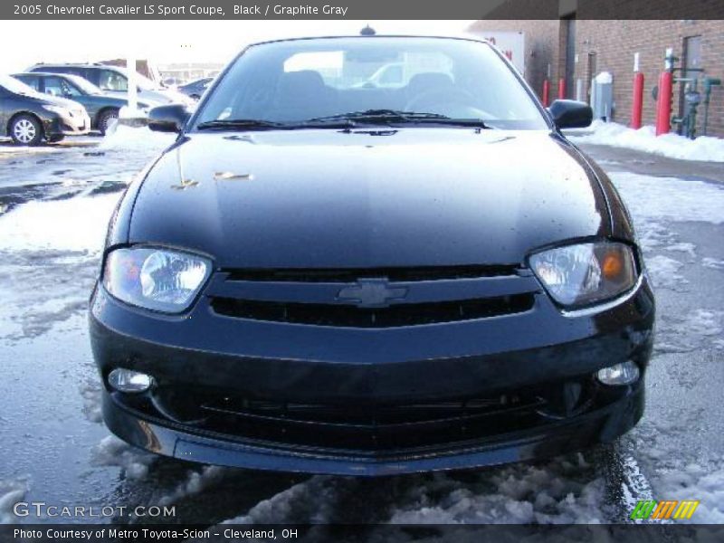 Black / Graphite Gray 2005 Chevrolet Cavalier LS Sport Coupe