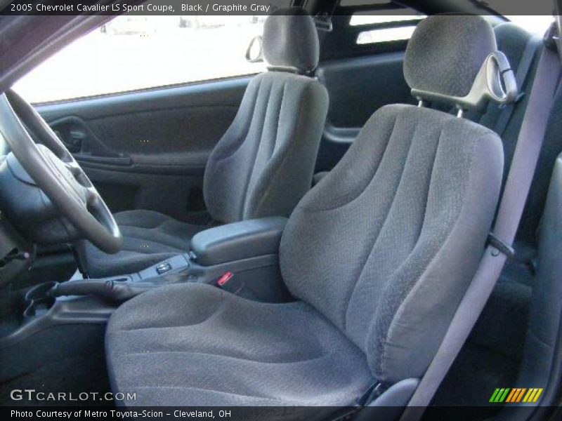Black / Graphite Gray 2005 Chevrolet Cavalier LS Sport Coupe