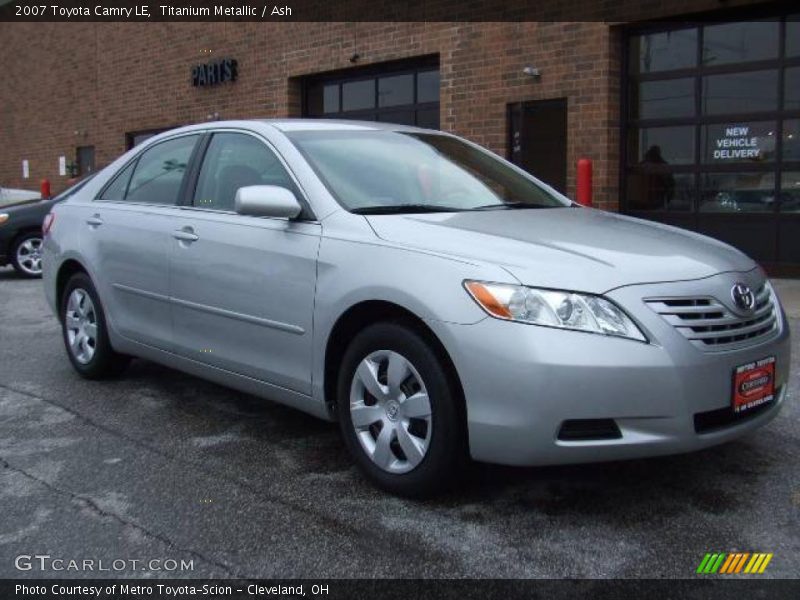 Titanium Metallic / Ash 2007 Toyota Camry LE