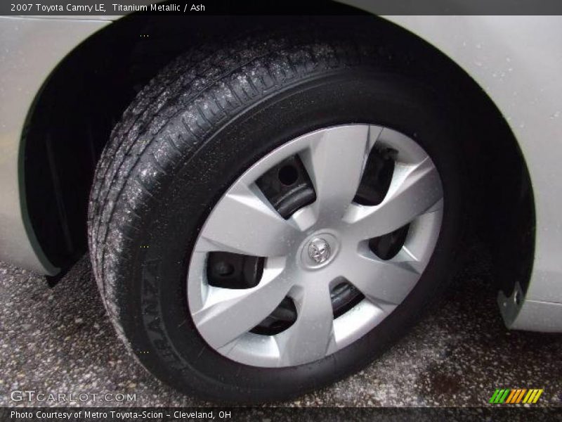 Titanium Metallic / Ash 2007 Toyota Camry LE