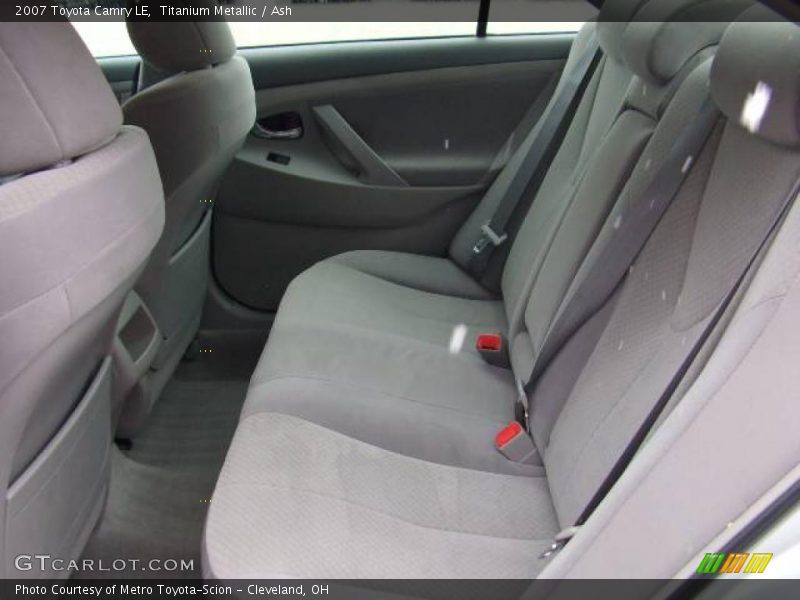 Titanium Metallic / Ash 2007 Toyota Camry LE