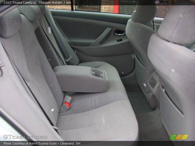 Titanium Metallic / Ash 2007 Toyota Camry LE