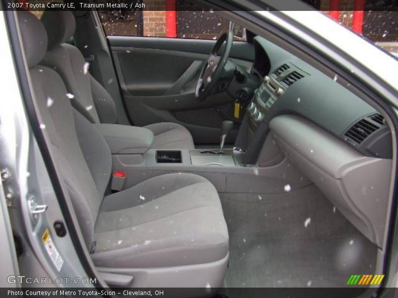 Titanium Metallic / Ash 2007 Toyota Camry LE