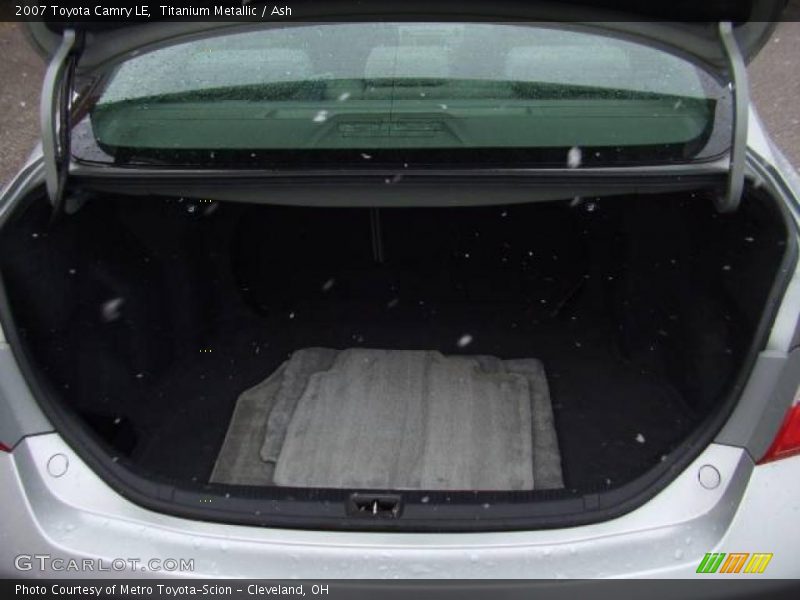 Titanium Metallic / Ash 2007 Toyota Camry LE