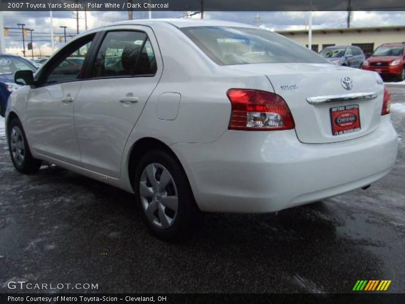 Polar White / Dark Charcoal 2007 Toyota Yaris Sedan