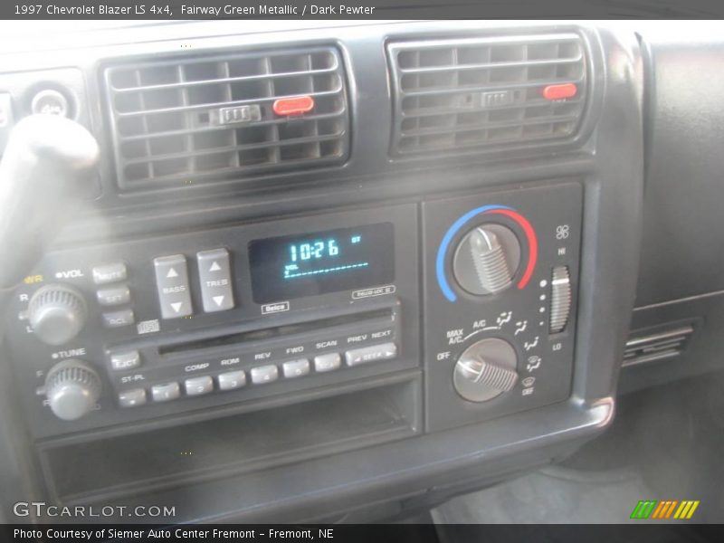 Fairway Green Metallic / Dark Pewter 1997 Chevrolet Blazer LS 4x4