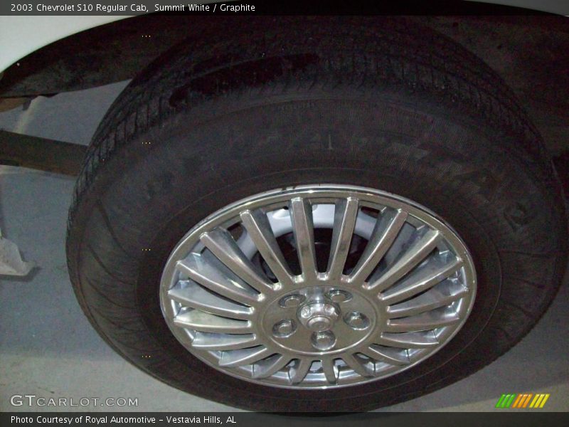 Summit White / Graphite 2003 Chevrolet S10 Regular Cab