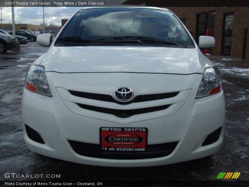 Polar White / Dark Charcoal 2007 Toyota Yaris Sedan