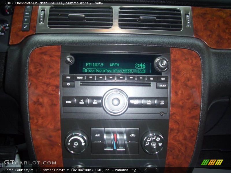 Summit White / Ebony 2007 Chevrolet Suburban 1500 LT