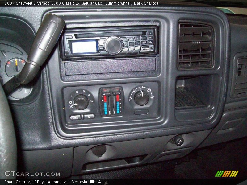 Summit White / Dark Charcoal 2007 Chevrolet Silverado 1500 Classic LS Regular Cab